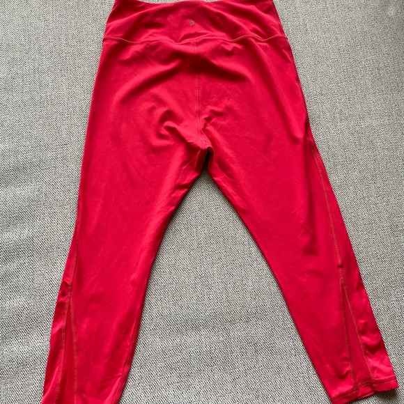 Peloton Red Leggings - Picture 5 of 6